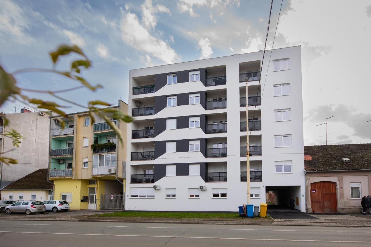 Appartement Ivana - Private Parking Osijek