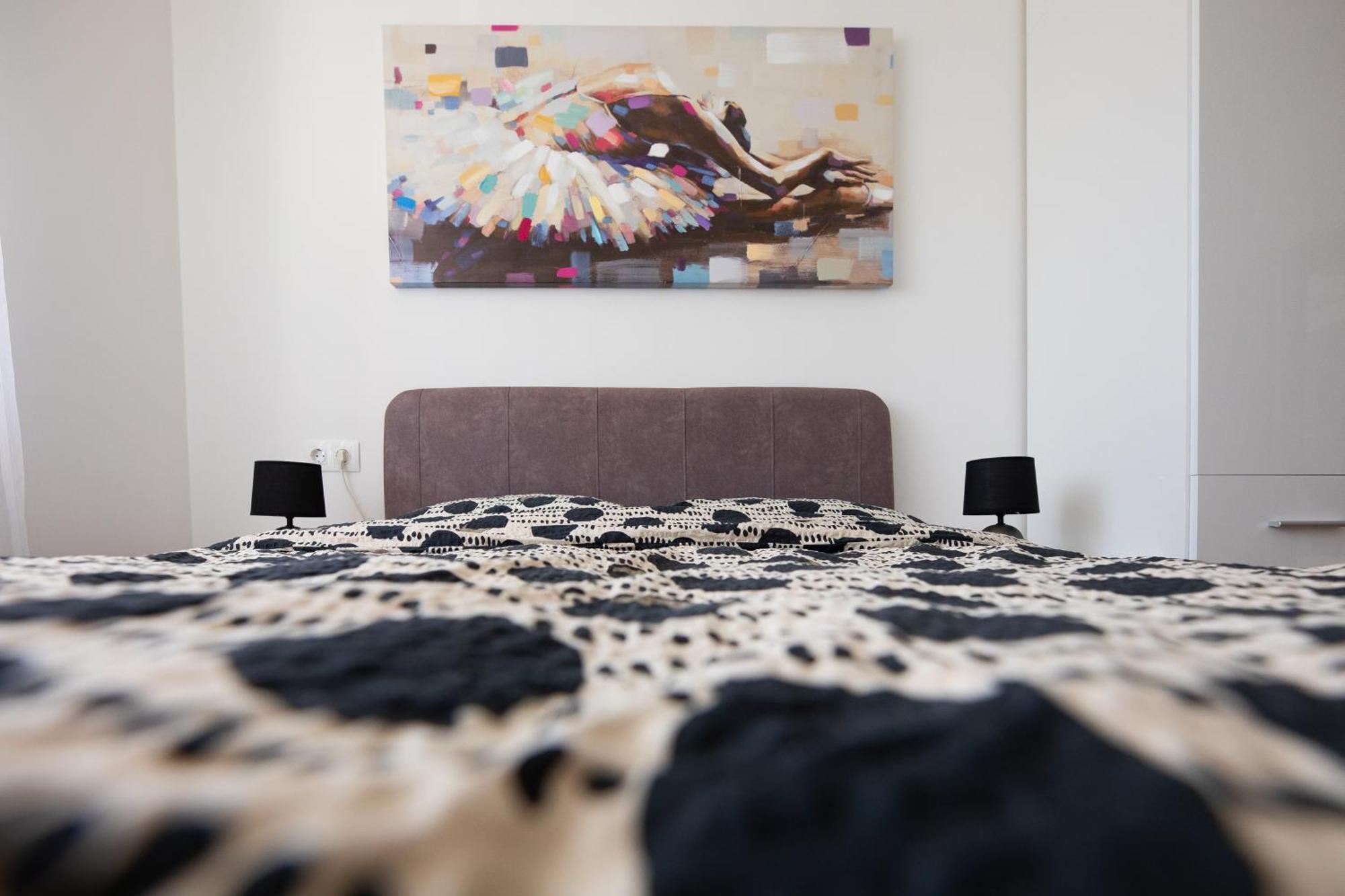 Ivana - Private Parking Appartement Osijek