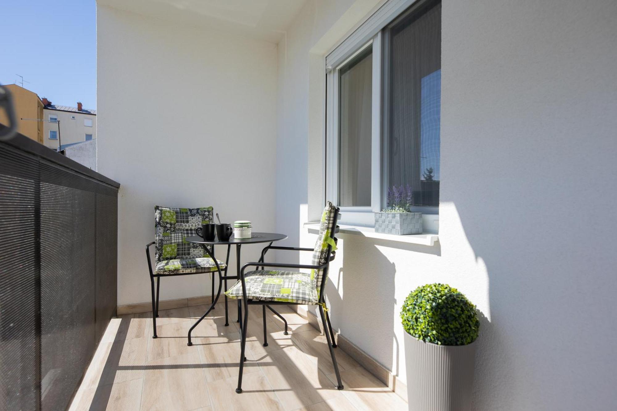 Appartement Ivana - Private Parking *
